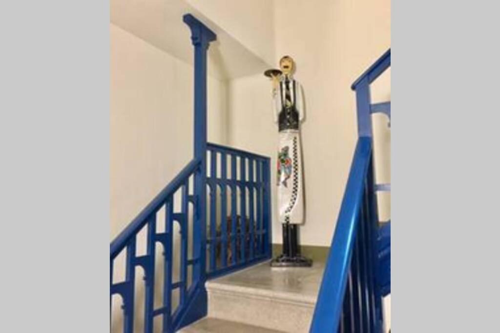شقة سيدجيس  في Cozy Studio With Balcony In The Best Place المظهر الخارجي الصورة